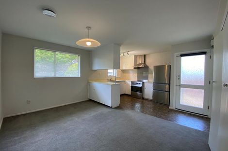 Photo of property in 2/38 Oldwood Street, Bishopdale, Christchurch, 8053