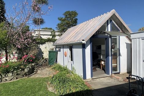 Photo of property in 5 Windsor Avenue, Waikanae, 5036