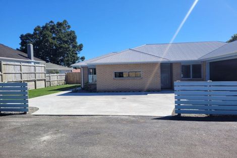 Photo of property in 73a Govett Avenue, Frankleigh Park, New Plymouth, 4310