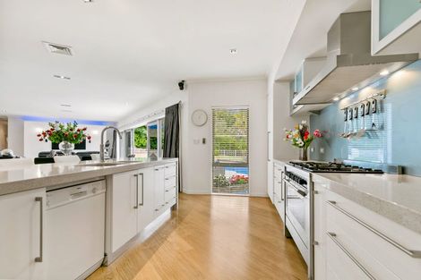 Photo of property in 7 Burgundy Park Avenue, Henderson, Auckland, 0612