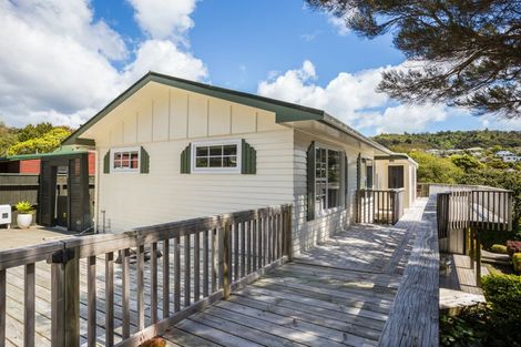 Photo of property in 96 Leeward Drive, Whitby, Porirua, 5024