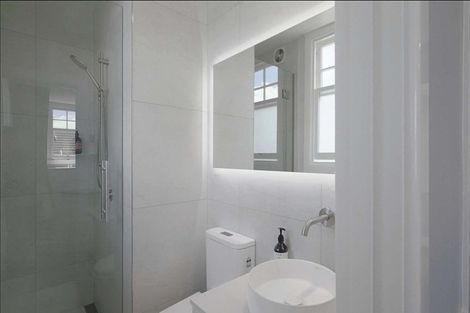 Photo of property in 3 Royds Street, Fendalton, Christchurch, 8014