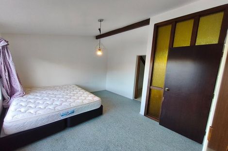 Photo of property in 39b Parkvale Road, Karori, Wellington, 6012