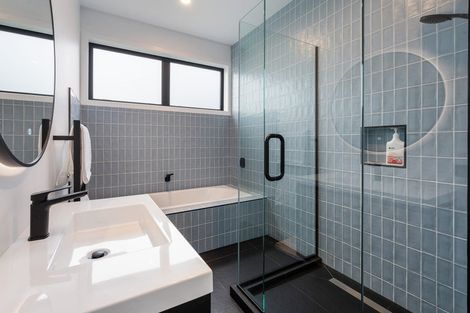 Photo of property in 4 Okahau Terrace, Warrington, 9471