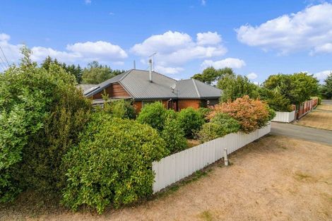 Photo of property in 1 Oakden Drive, Darfield, 7510