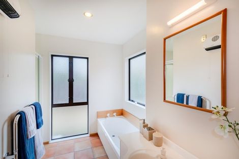 Photo of property in 148a Dyers Pass Road, Cashmere, Christchurch, 8022