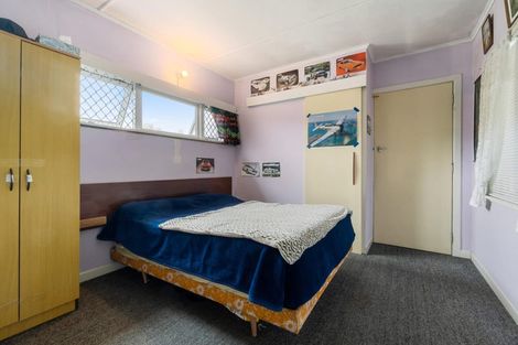 Photo of property in 5 Gifford Avenue, Wesley, Auckland, 1041