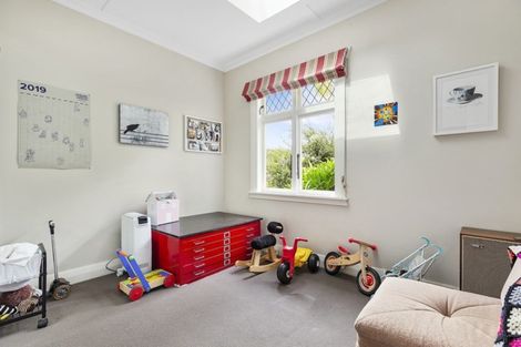 Photo of property in 22 Ponsonby Road, Karori, Wellington, 6012