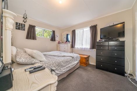 Photo of property in 80 Gillespies Road, Birchville, Upper Hutt, 5018