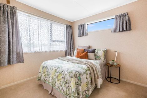 Photo of property in 16 Morning View, Titahi Bay, Porirua, 5022