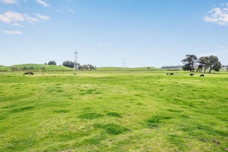 Photo of property in 105 Swamp Road, Te Horo, Otaki, 5581