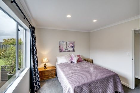 Photo of property in 11 Tasman Drive, Poraiti, Napier, 4112