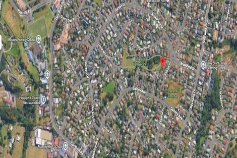 Photo of property in 5 Sherpa Place, Massey, Auckland, 0614