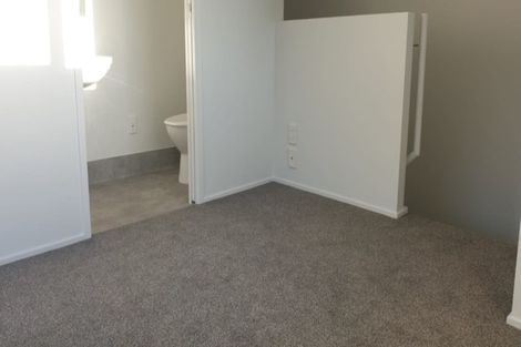 Photo of property in 1a/30 Westward Ho, Glen Eden, Auckland, 0602