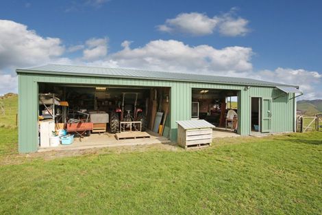 Photo of property in 1231 Awhitu Road, Pollok, 2684