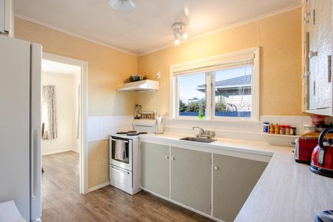 Photo of property in 24 Trinity Crescent, Pirimai, Napier, 4112
