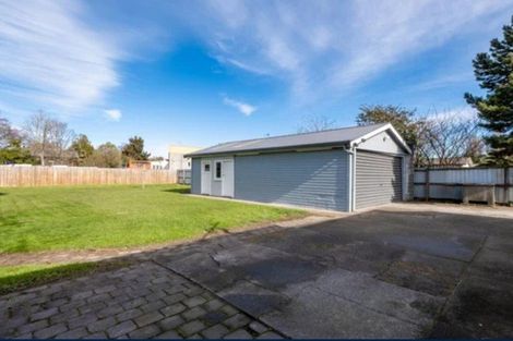 Photo of property in 63 Northcote Road, Northcote, Christchurch, 8052