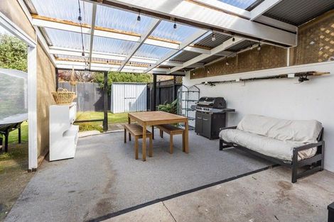 Photo of property in 27 Toi Street, Otaki Beach, Otaki, 5512