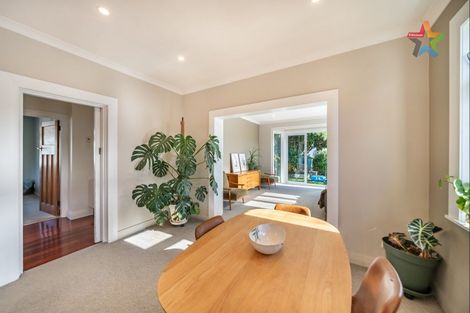 Photo of property in 7 Vincent Street, Waterloo, Lower Hutt, 5011