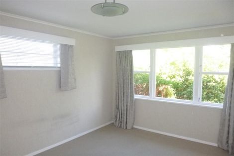 Photo of property in 124 Cambridge Terrace, Fairfield, Lower Hutt, 5011