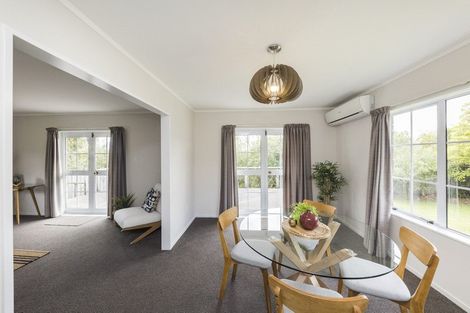 Photo of property in 155 Summerhill Drive, Fitzherbert, Palmerston North, 4410