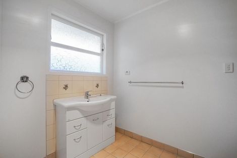 Photo of property in 1/18 Shirley Avenue, Papakura, 2110