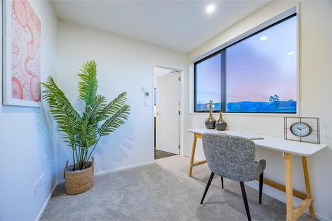 Photo of property in 10 Monte Cristal Avenue, Swanson, Auckland, 0614