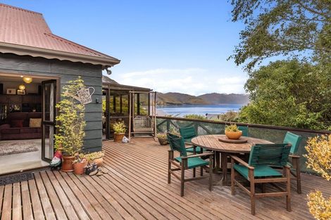 Photo of property in 12 Skinner Crescent, Lake Hawea, Wanaka, 9382
