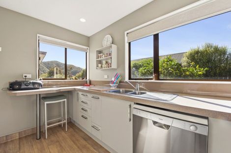 Photo of property in 5 Bayview Drive, Waikawa, Picton, 7220