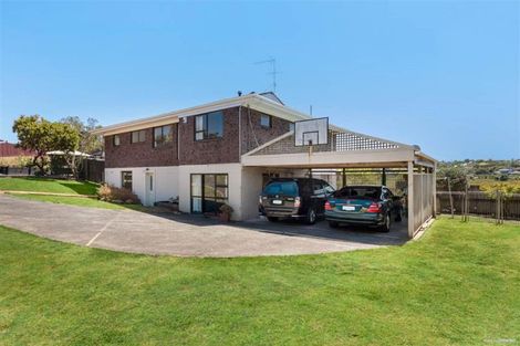 Photo of property in 2/32 Rapallo Place, Farm Cove, Auckland, 2012