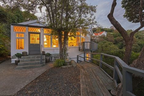 Photo of property in 23 Frandi Street, Thorndon, Wellington, 6011