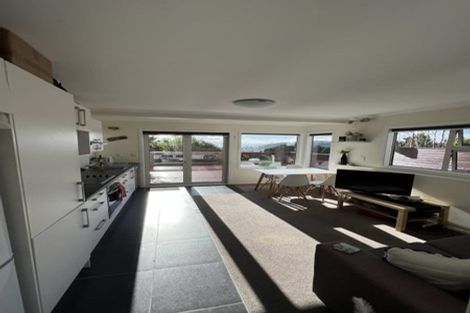 Photo of property in 15 Asquith Terrace, Brooklyn, Wellington, 6021