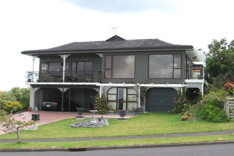 Photo of property in 146 West Harbour Drive, West Harbour, Auckland, 0618