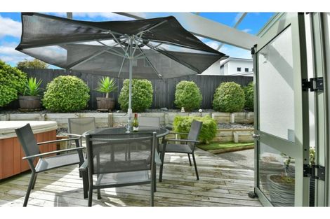 Photo of property in 1/126 Brian Crescent, Stanmore Bay, Whangaparaoa, 0932