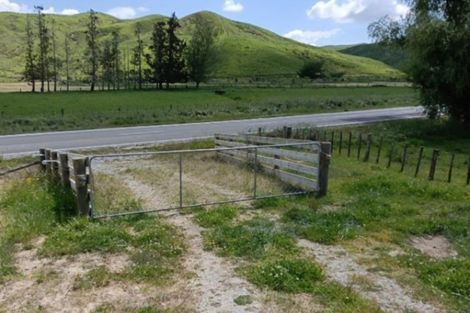 Photo of property in 1839 Tiniroto Road, Waerengaokuri, Manutuke, 4072