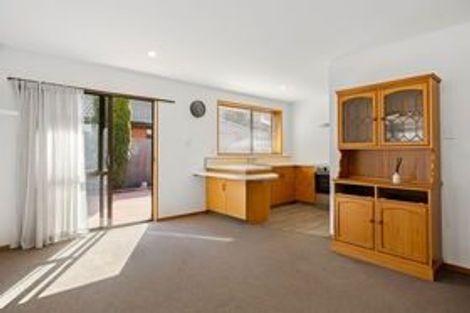 Photo of property in 2/12 Dumfries Drive, Hei Hei, Christchurch, 8042