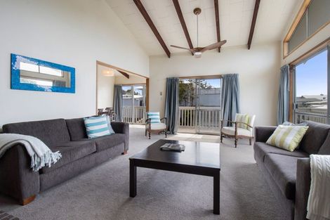 Photo of property in 207 Seaforth Road, Waihi Beach, 3611