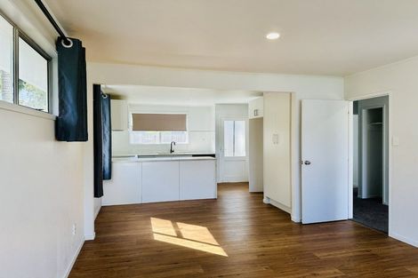 Photo of property in 48 Glynnbrooke Street, Te Atatu South, Auckland, 0610