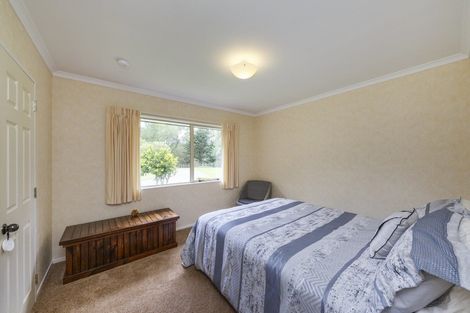 Photo of property in 29 Ngahere Park Road, Turitea, Palmerston North, 4472