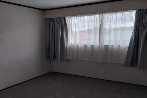 Photo of property in 8a Wainui Road, Waiwhetu, Lower Hutt, 5010