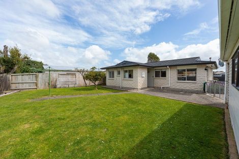 Photo of property in 8 Chelmarsh Place, Highbury, Palmerston North, 4412