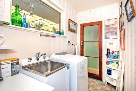 Photo of property in 90 Old Onerahi Road, Onerahi, Whangarei, 0110