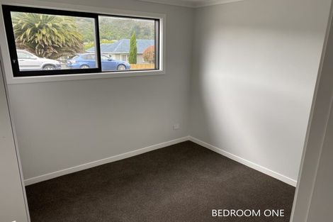 Photo of property in 10 Main Road, Wainuiomata, Lower Hutt, 5014