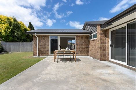 Photo of property in 4d Read Crescent, Clive, 4102