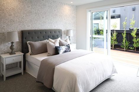 Photo of property in 14 Samuel Place, Terrace End, Palmerston North, 4410