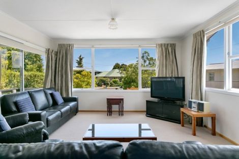 Photo of property in 34 Aubrey Crescent, Rainbow Point, Taupo, 3330
