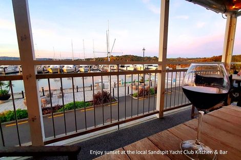 Photo of property in 1080 Sandspit Road, Sandspit, Warkworth, 0982