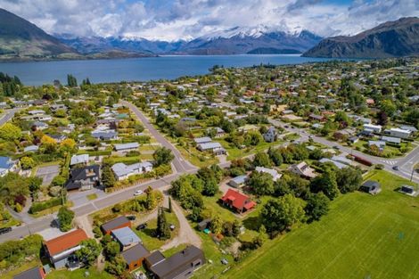 Photo of property in 101 Totara Terrace, Wanaka, 9305