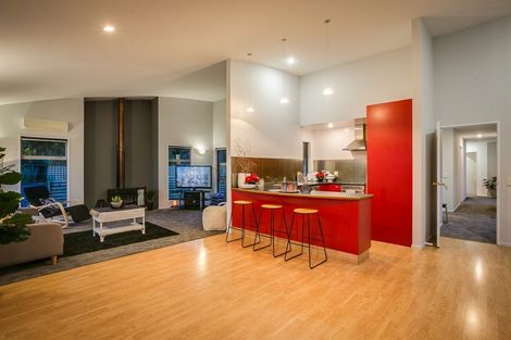 Photo of property in 213 Somerville Street, Shiel Hill, Dunedin, 9013