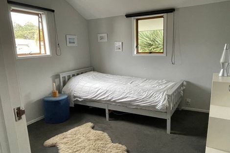 Photo of property in 2/26 Capilano Place, Glenfield, Auckland, 0629